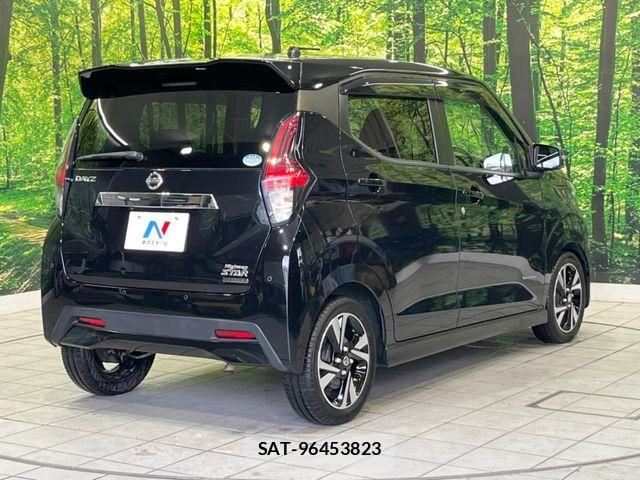 Nissan DAYZ 2019-07 8828619-16