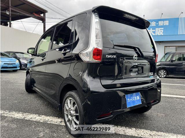 Nissan DAYZ 2013-12 8828643-3