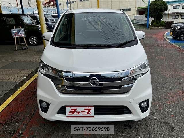 Nissan DAYZ 2013-10 8848691-3