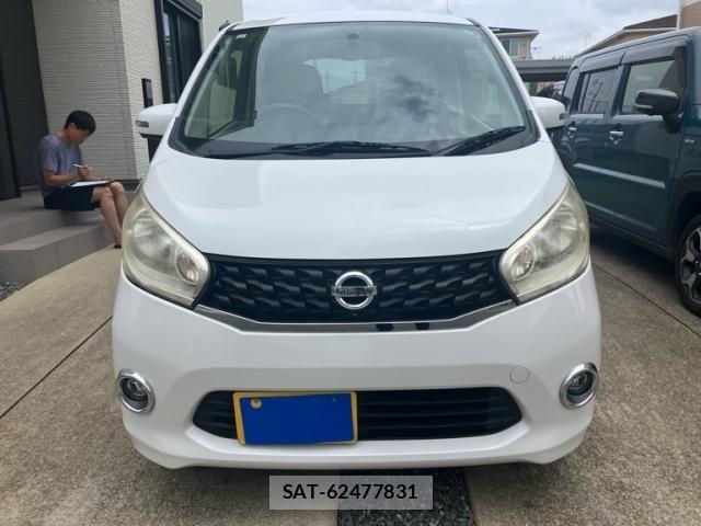 Nissan DAYZ 2013-09 8848707-1