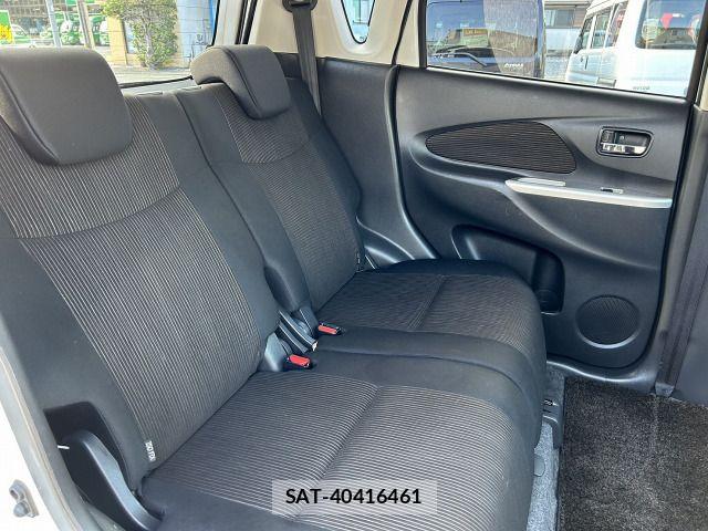 Nissan DAYZ 2015-02 8848701-12