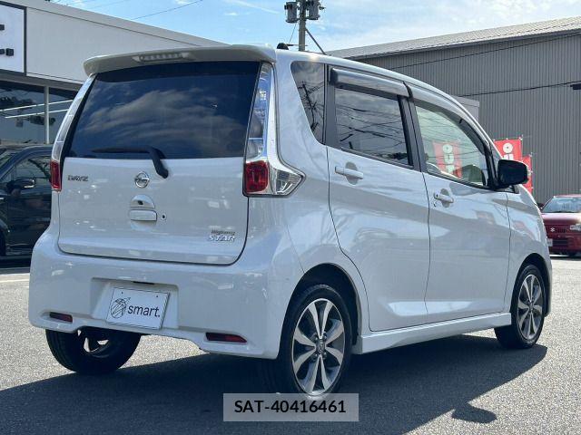 Nissan DAYZ 2015-02 8848701-6