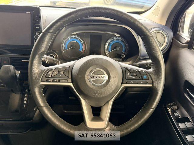 Nissan DAYZ 2020-01 8848687-15