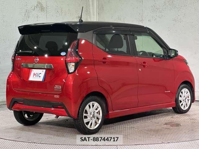 Nissan DAYZ 2021-07 8848679-4