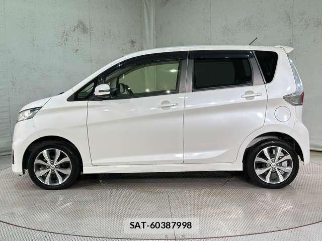 Nissan DAYZ 2015-09 8848682-7