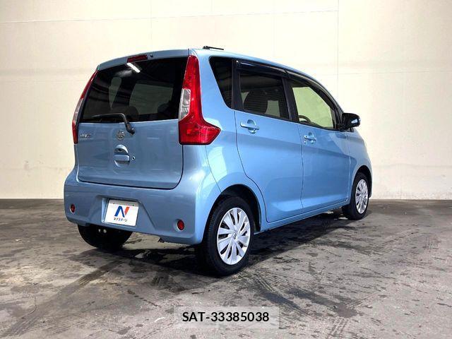 Nissan DAYZ 2017-06 8840994-17