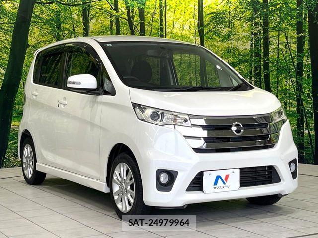 Nissan DAYZ 2013-08 8848683-15