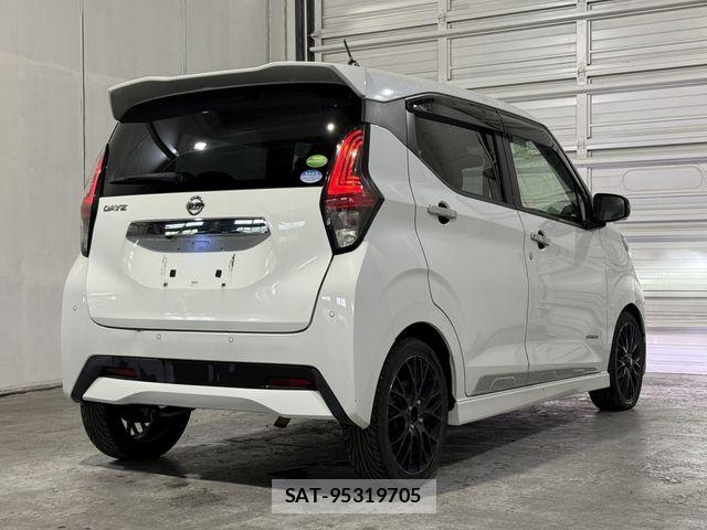 Nissan DAYZ 2019-08 8848690-4