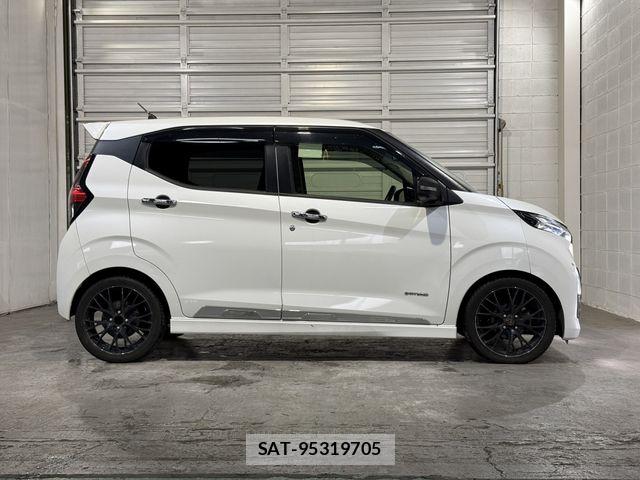 Nissan DAYZ 2019-08 8848690-5