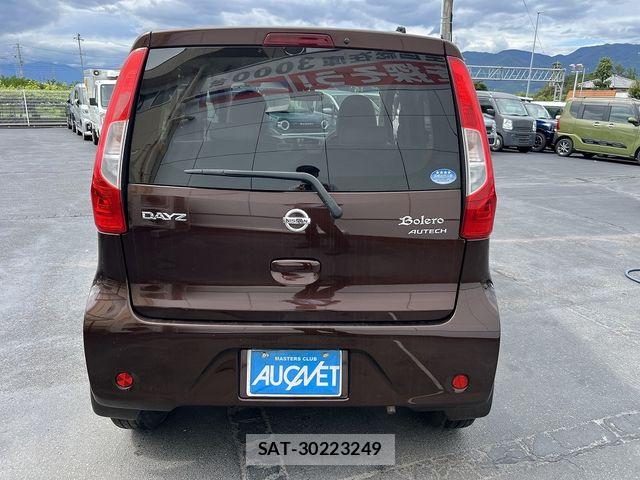 Nissan DAYZ 2017-11 8870798-4