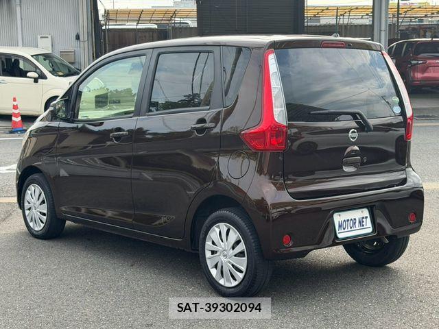 Nissan DAYZ 2015-07 8870806-19