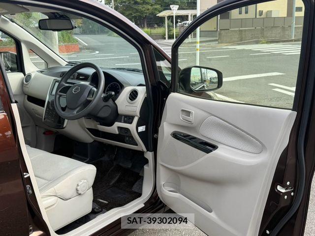 Nissan DAYZ 2015-07 8870806-28