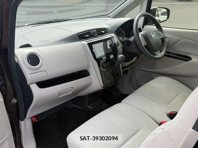 Nissan DAYZ 2015-07 8870806-2