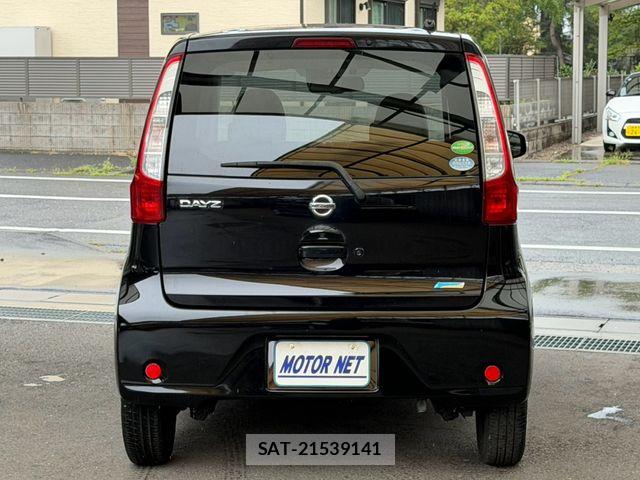 Nissan DAYZ 2015-04 8870804-18