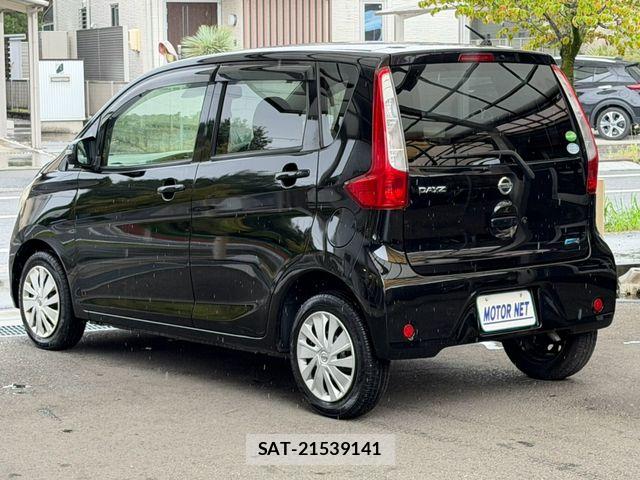 Nissan DAYZ 2015-04 8870804-19