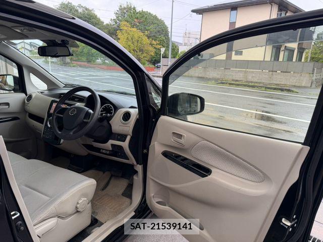 Nissan DAYZ 2015-04 8870804-28