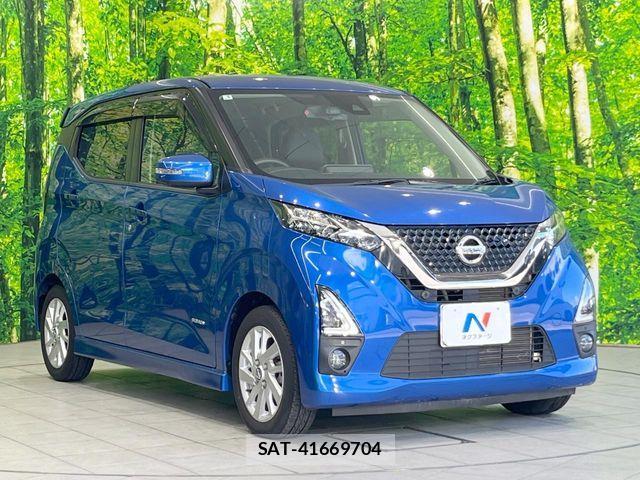 Nissan DAYZ 2019-05 8870794-15