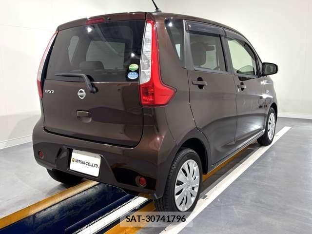 Nissan DAYZ 2015-01 8870800-7