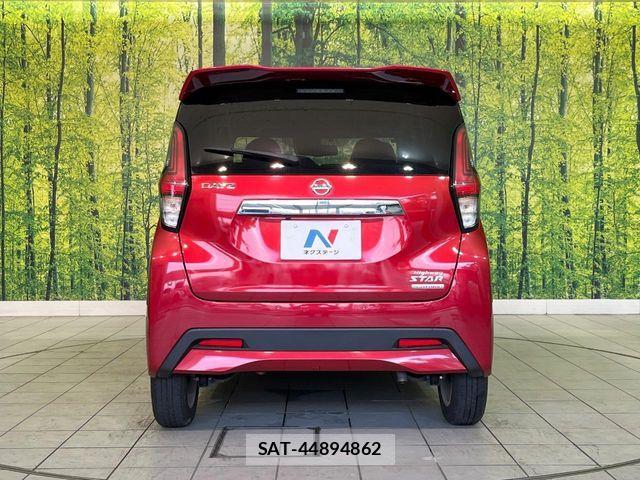 Nissan DAYZ 2019-05 8870789-15