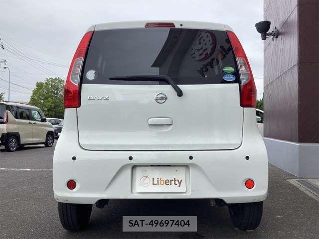 Nissan DAYZ 2017-07 8879416-15