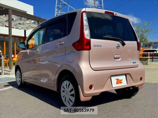 Nissan DAYZ 2014-06 8879429-12