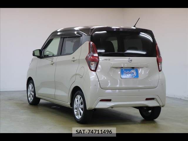 Nissan DAYZ 2022-01 8879412-19