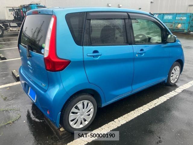 Nissan DAYZ 2013-07 8879435-3