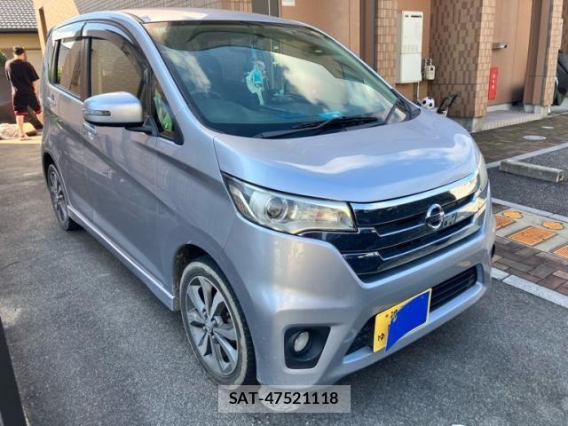 Nissan DAYZ 2013-11 8879433-0