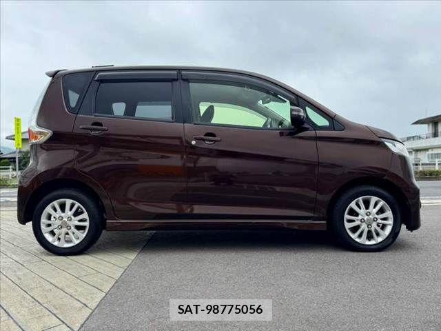 Nissan DAYZ 2015-12 8879424-11