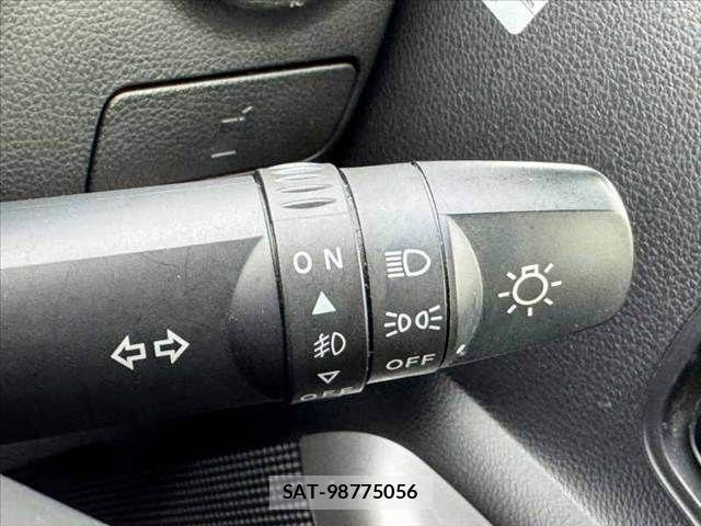 Nissan DAYZ 2015-12 8879424-23