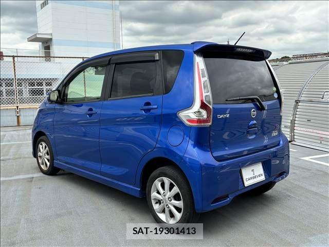 Nissan DAYZ 2018-06 8879420-23