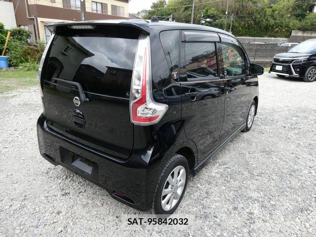 Nissan DAYZ 2017-09 8879418-2
