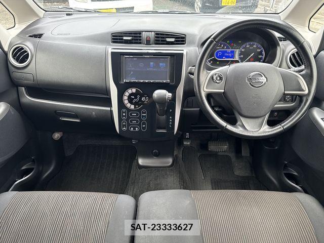 Nissan DAYZ 2013-10 8879426-11