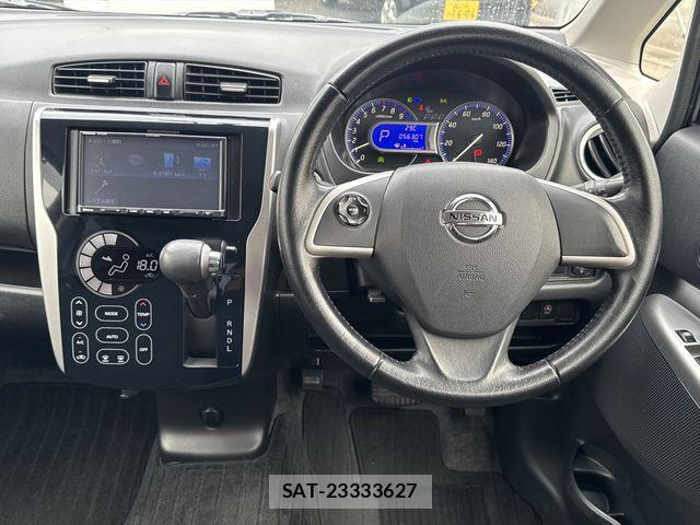 Nissan DAYZ 2013-10 8879426-15