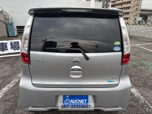 Nissan DAYZ 2013-10 8879426-5