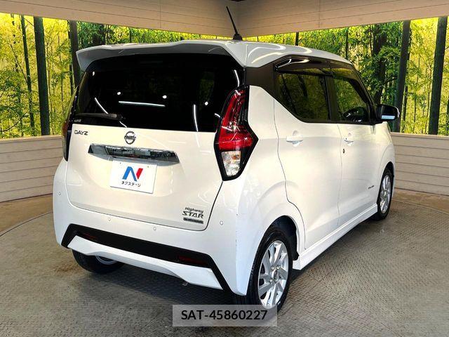 Nissan DAYZ 2019-09 8883507-16