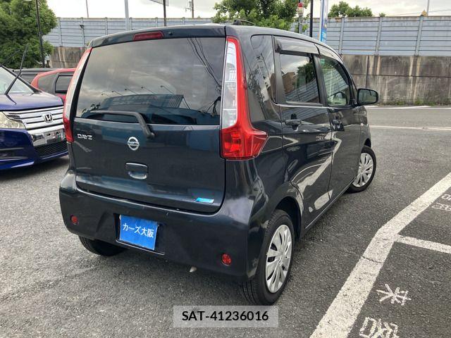 Nissan DAYZ 2015-03 8883515-3
