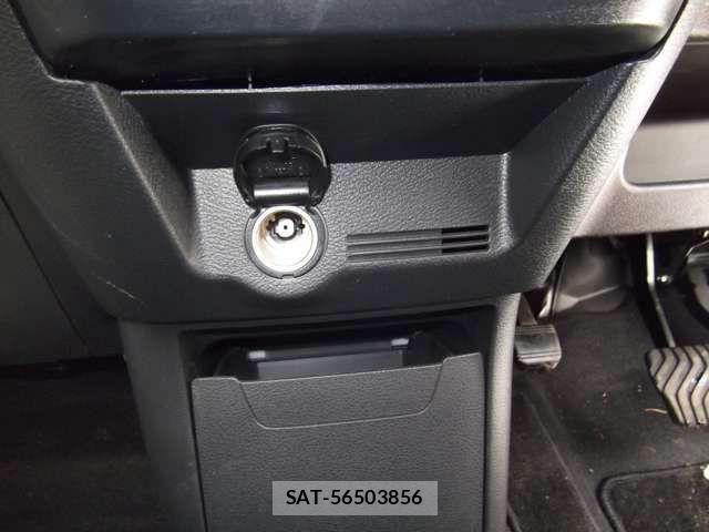 Nissan DAYZ 2022-10 4590617-18