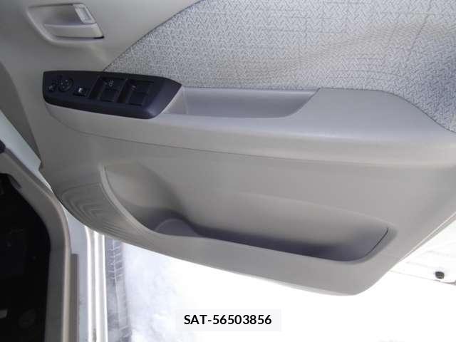 Nissan DAYZ 2022-10 4590617-23