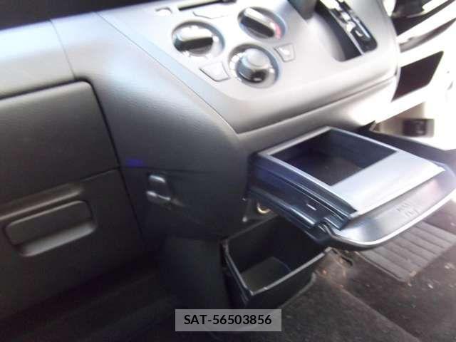 Nissan DAYZ 2022-10 4590617-7