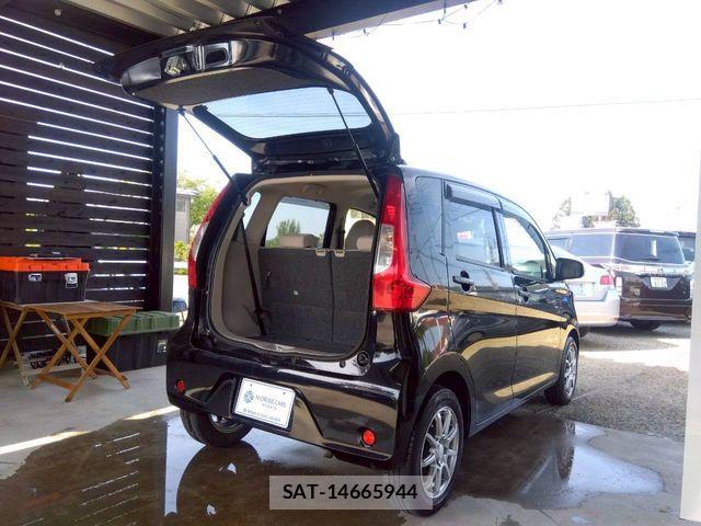 Nissan DAYZ 2017-06 6611449-26