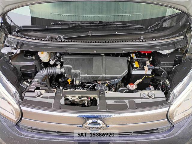 Nissan DAYZ 2017-01 6671103-17