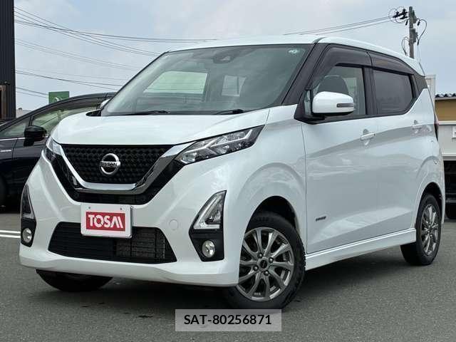 Nissan DAYZ 2019-09 6716018-19