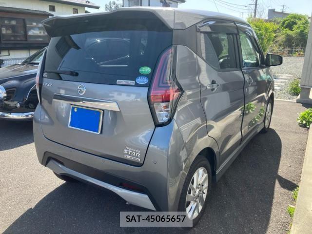 Nissan DAYZ 2021-06 6904180-5