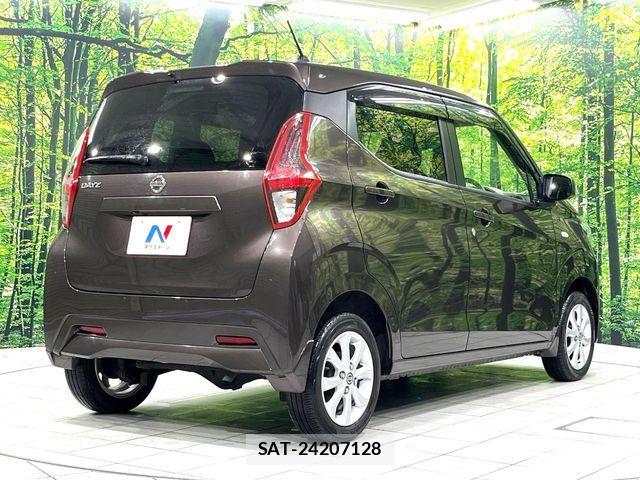 Nissan DAYZ 2022-01 6904181-17