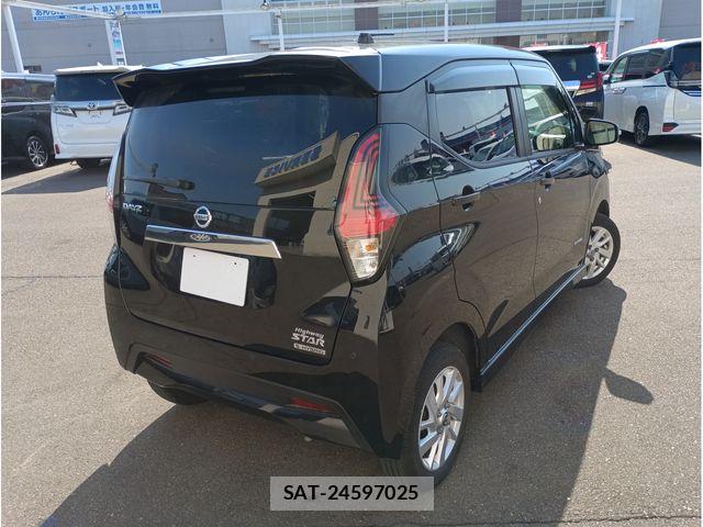 Nissan DAYZ 2022-01 6993070-1