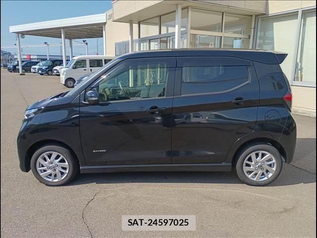 Nissan DAYZ 2022-01 6993070-4