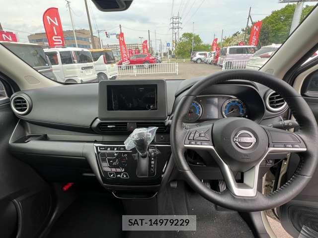 Nissan DAYZ 2025-10 7217385-2