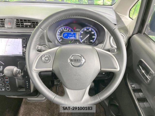 Nissan DAYZ 2017-08 7217363-12