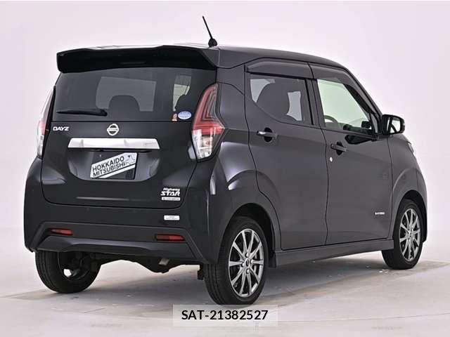 Nissan DAYZ 2019-05 7217365-18